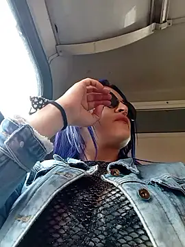 sophie banger online show from January 8, 7:40 pm