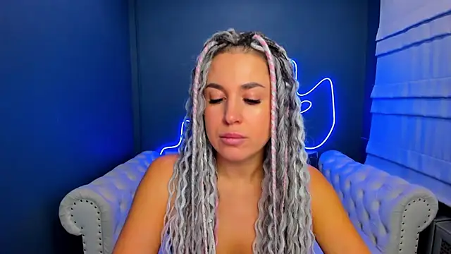 rock n roxy online show from October 18, 1:30 am