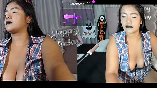 Snapshot of arianithaxox chatting on October 28, 9:04 am arianithaxox online show from October 28, 9:04 am