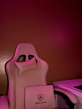 CrownedNyaries online show from February 13, 2:02 am