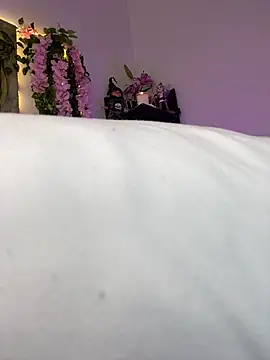 MONSYHOT1 online show from February 16, 7:52 am