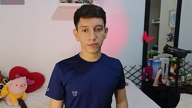 milky  boy  online show from February 10, 4:59 am