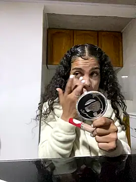 NINA 18 YEARS online show from October 28, 12:38 am