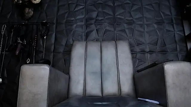 Agata Darkness online show from December 15, 11:10 pm