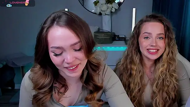 Evia r0se online show from February 7, 5:28 pm