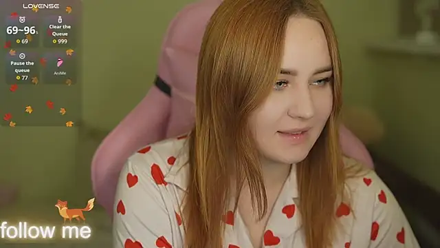 LovelyBell online show from November 22, 3:15 pm