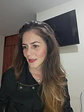 Hanny 24 online show from January 15, 8:15 pm