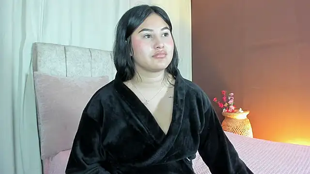 Little Ivy online show from October 13, 4:09 pm