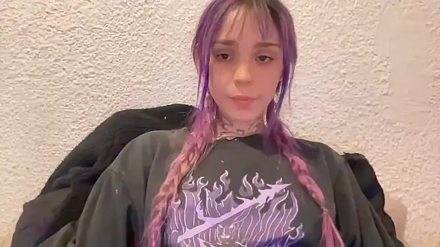 loletabb online show from September 11, 11:21 am