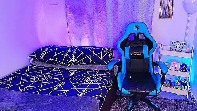 aron wi online show from September 15, 10:34 am