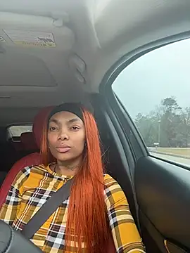 butterflybootyy online show from December 4, 4:52 pm