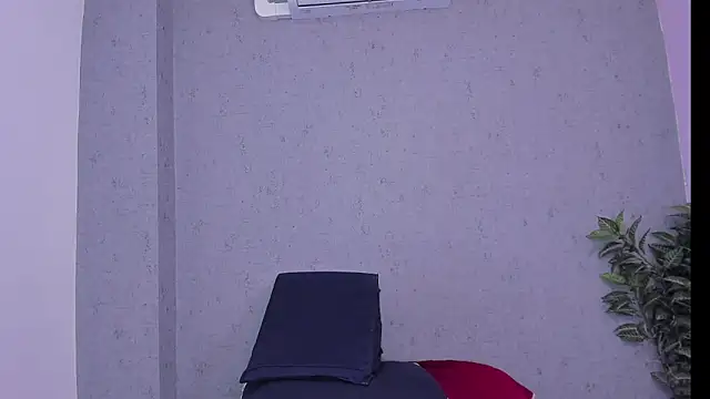 Tiffany mendez online show from February 13, 12:29 pm