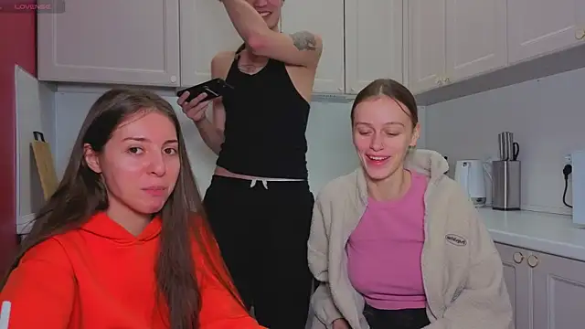 fcjuicy pussy online show from December 1, 9:24 am