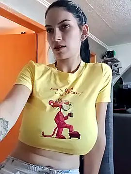 MeanGirl93 online show from September 18, 8:13 am