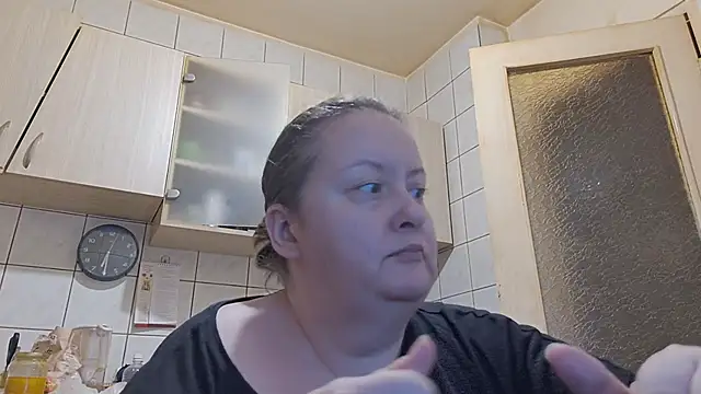 melissaBlessing online show from February 1, 4:22 am