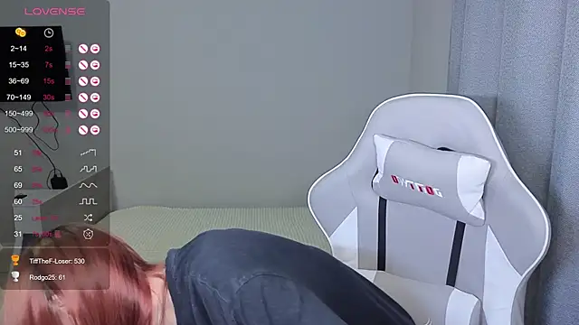 littlevildevil online show from December 2, 12:18 pm