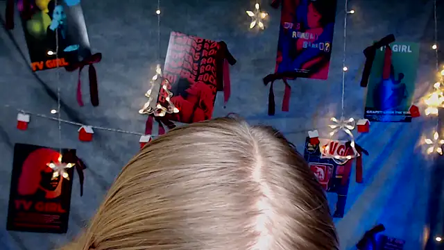 MademoiselleCl online show from January 7, 1:25 pm