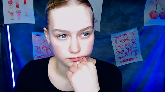 MademoiselleCl online show from February 25, 1:31 pm