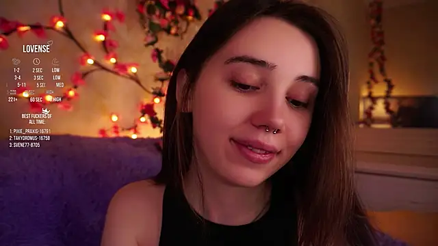 GillianDowdey online show from November 6, 3:23 am