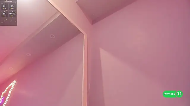 Ninna monroe  online show from October 7, 6:56 pm