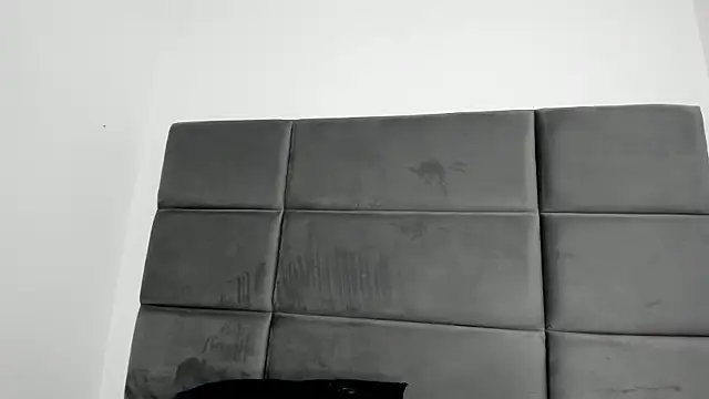 Lizz Luna online show from October 28, 3:51 pm