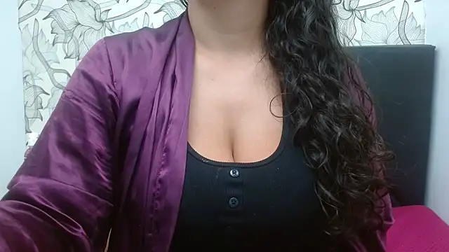 sarax ximena online show from February 17, 6:02 am