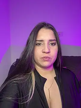 Snapshot of valentina_jonnes1 chatting on October 5, 6:18 am valentina jonnes1 online show from October 5, 6:18 am