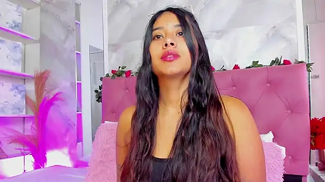 Snapshot of AnnaQueen_ chatting on October 22, 4:23 pm AnnaQueen online show from October 22, 4:23 pm