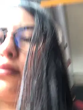 Snapshot of estefania_teen chatting on October 10, 3:06 pm estefania teen online show from October 10, 3:06 pm