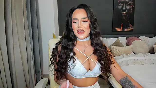 Sonia  Rey online show from January 14, 5:51 pm