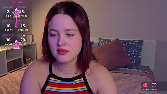  Sarah Soul  online show from December 22, 11:30 pm