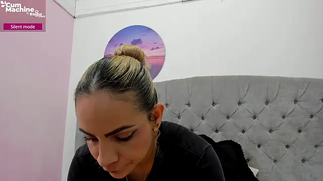 Valesskahall online show from November 18, 12:06 pm