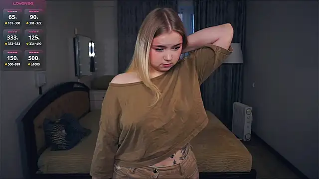 ZaraCreedon online show from October 20, 5:10 am