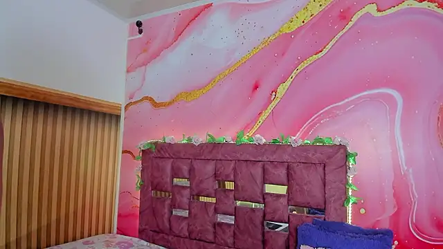 Daisy  rose online show from February 16, 3:06 am