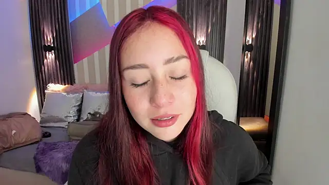 emily layton online show from November 6, 2:56 pm