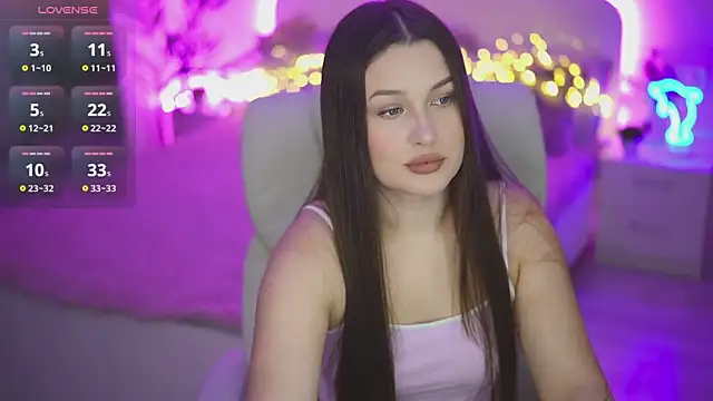 OneLaya online show from October 3, 6:57 pm