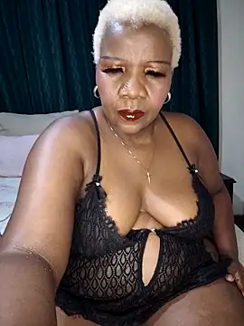 dirasweetlipsxx online show from March 4, 9:21 pm