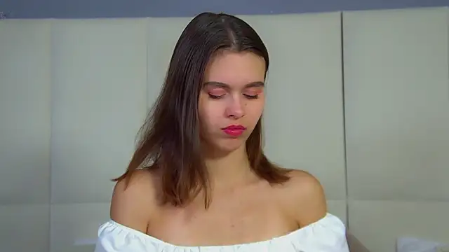 PollyLanders online show from February 25, 6:45 am