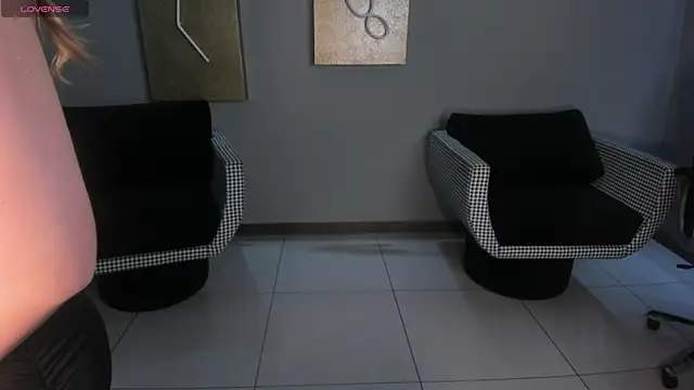 RebeccaHudson online show from February 4, 8:12 pm