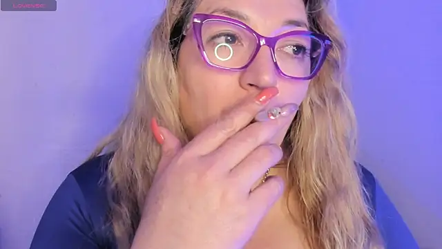 Naty Mature  online show from February 10, 8:23 pm