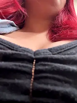 lia moon77 online show from November 3, 6:56 pm