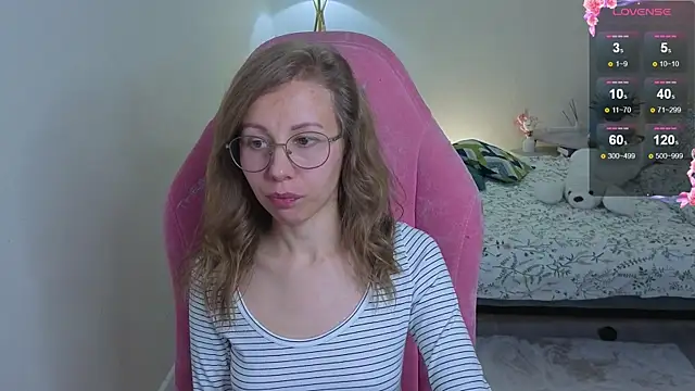 Lill Mary online show from September 18, 2:54 am