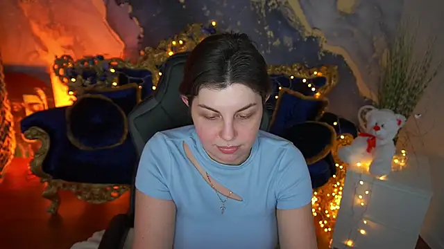 MirandaWong online show from March 5, 6:53 am