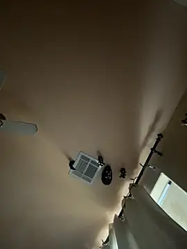 Snapshot of Johndoe2292 chatting on September 25, 7:01 pm Johndoe2292 online show from September 25, 7:01 pm