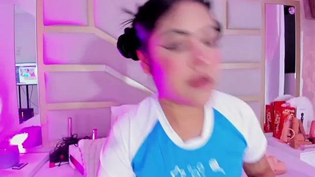 dollsweety online show from December 3, 12:57 am