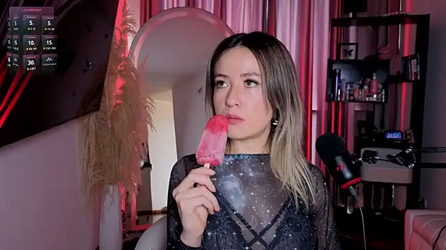 sexfire lalita online show from February 8, 5:16 pm