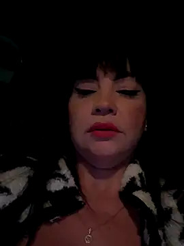 Hot beauty   online show from January 9, 5:01 am