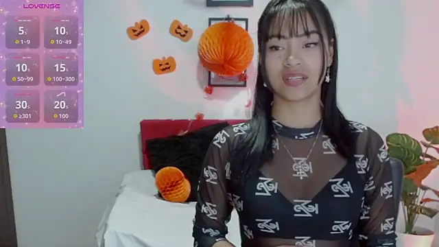 Snapshot of NatalyEscobar_lx chatting on October 22, 1:05 pm NatalyEscobar lx online show from October 22, 1:05 pm