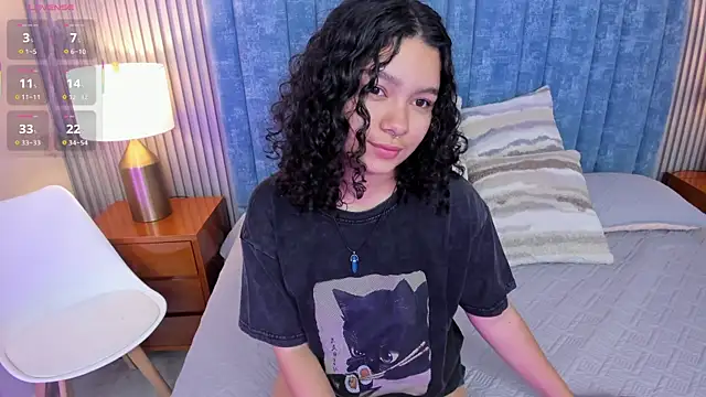 pretty sunlight  online show from January 11, 2:38 am