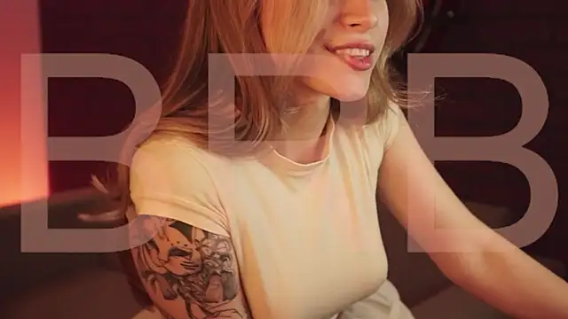 EllieCutes online show from January 19, 8:32 am